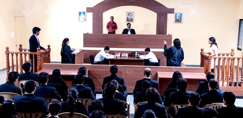 court inmarathi