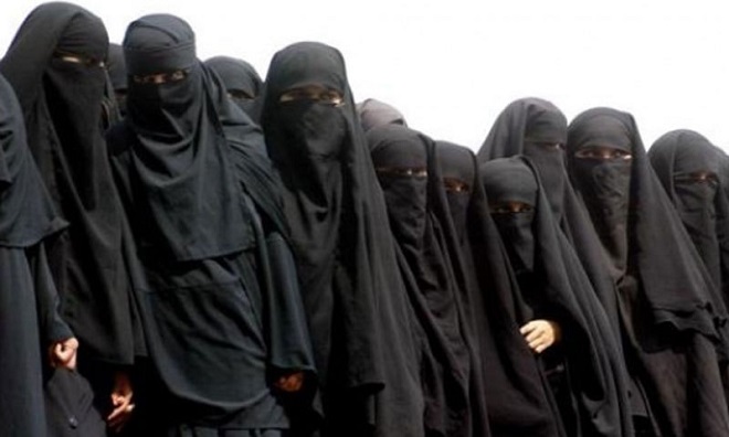 saudi women 5 InMarathi
