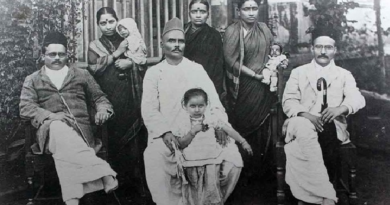 savarkar family featured inmarathi