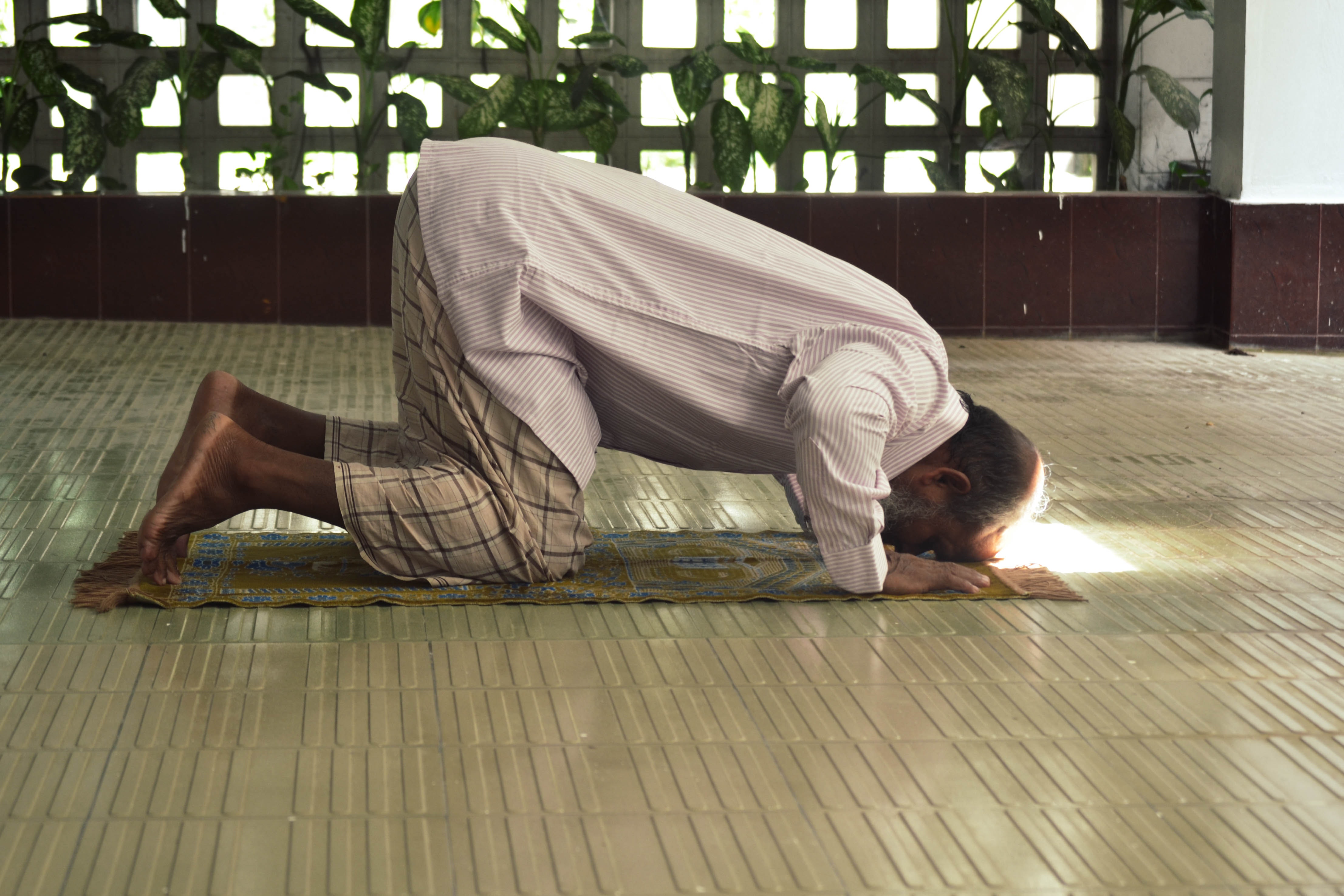 islam-pray-inmarathi