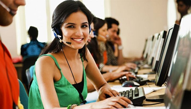 girl at call centre inmarathi