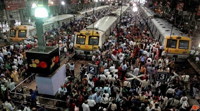 mumbai local trains inmarathi