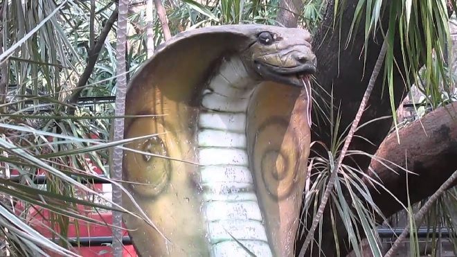 katraj snake park inmarathi